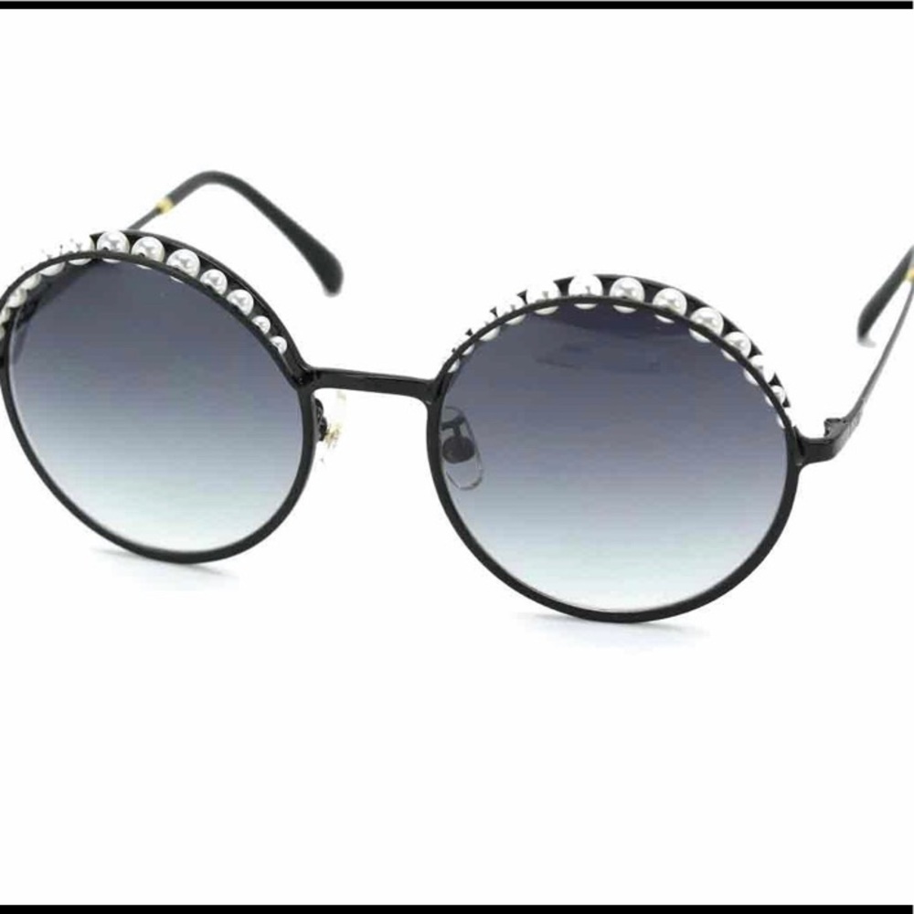 *Authentic* Chanel Pearl Sunglasses